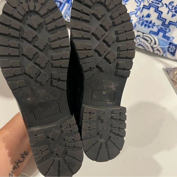 Old navy chunky loafers metal chain gold - Picture 7 of 7